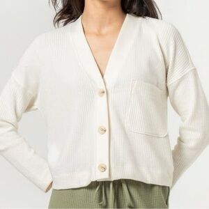 Lilla P Button Front Pocket Waffle V-Neck Boxy Cardigan Ivory Size M